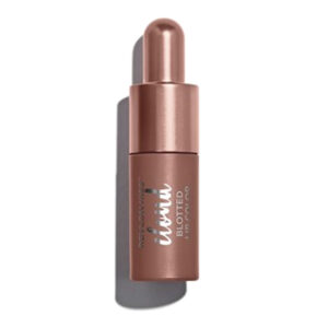 REVLON Kiss Cloud Labial Liquido Whipped Hazelnut 013